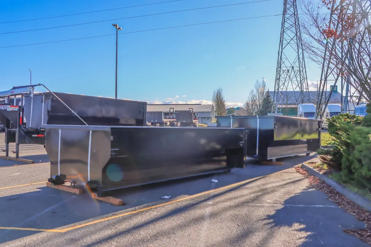 Professional dumpster rental and junk removal service in LaBelle